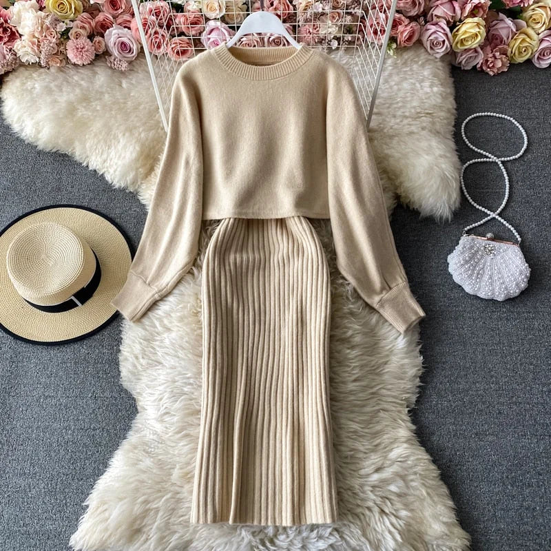 Conjunto Feminino Vestido Midi E Tricot Jasmim Bege / Tamanho Único Conjunto 052